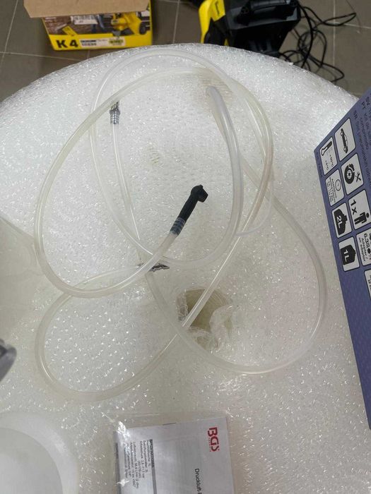 Set de aerisire a frânelor cu aer comprimat, BGS 74408, 2 piese, operare de către o singură persoană