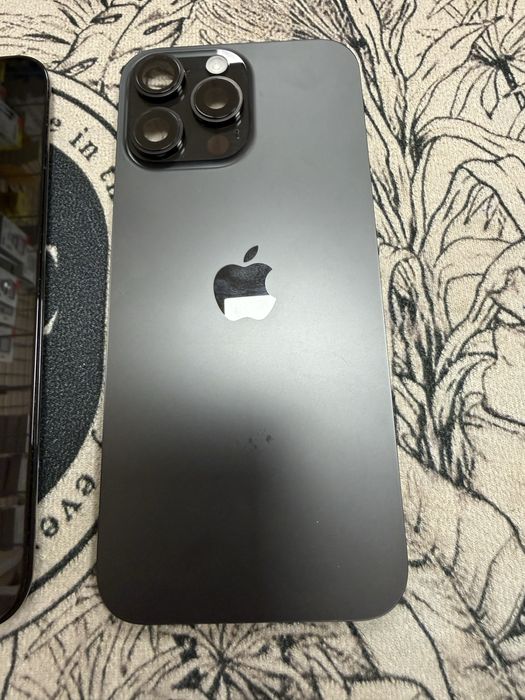 Части за iPhone 16 Pro Max 256gb оригинален