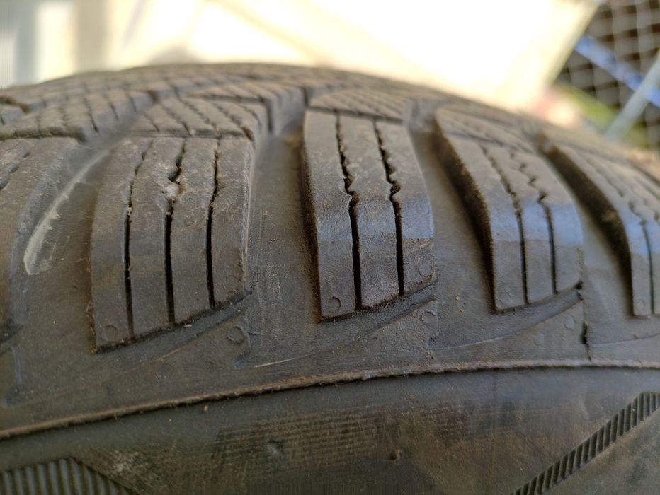 Vând roti passat 205.55.16