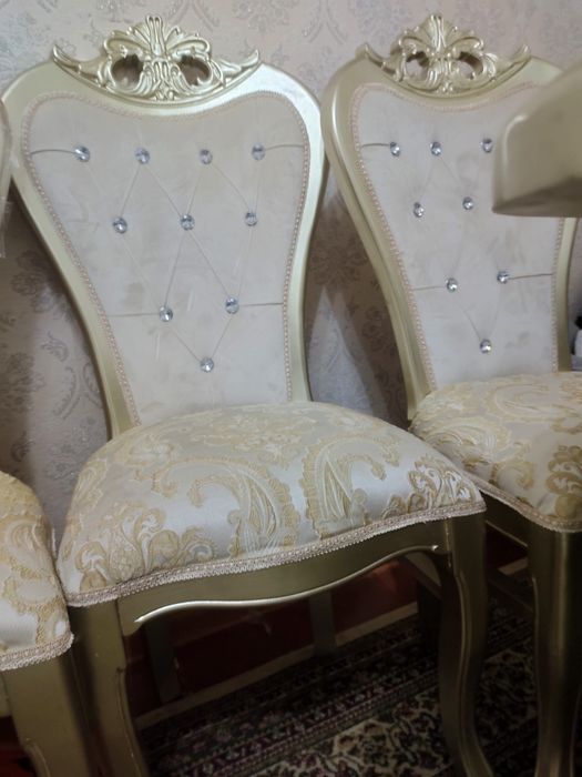 Стол стул в хорошем состоянии