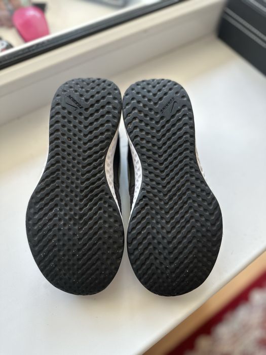 Кроссовки детские