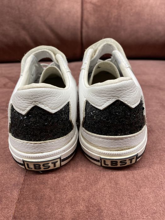 Кроссовки детские