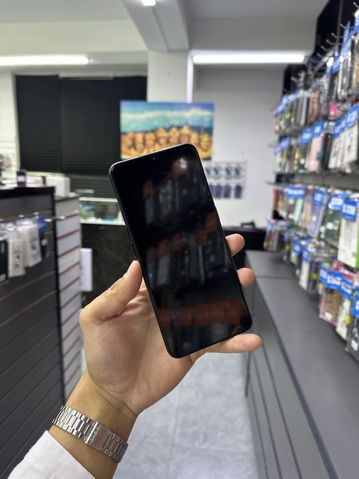 Oppo A31 6/128гб Новые
