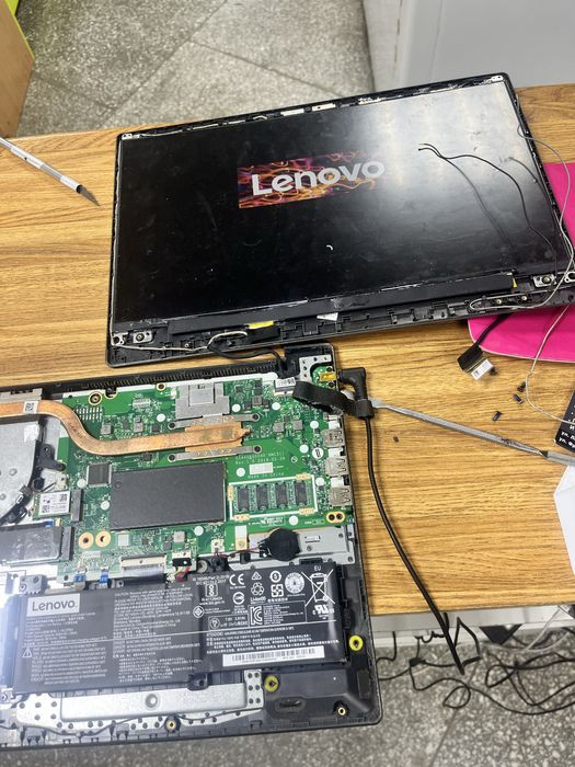 Ремонт компьютеров ноутбуков телефонов