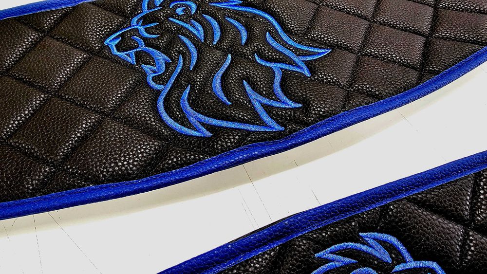 Кожи за врати за МАН ТГХ ТГС от 2010-та до 2019-та година черно/синьо