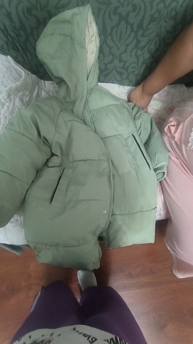 Одежда для девочки куртки, платье