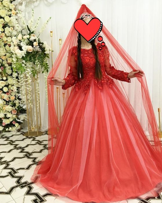 Продам платья вечернее