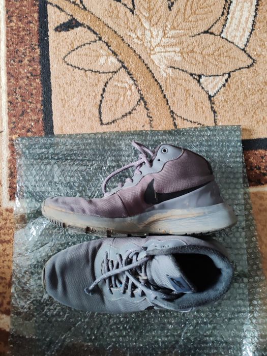Ghete înalte Nike 44