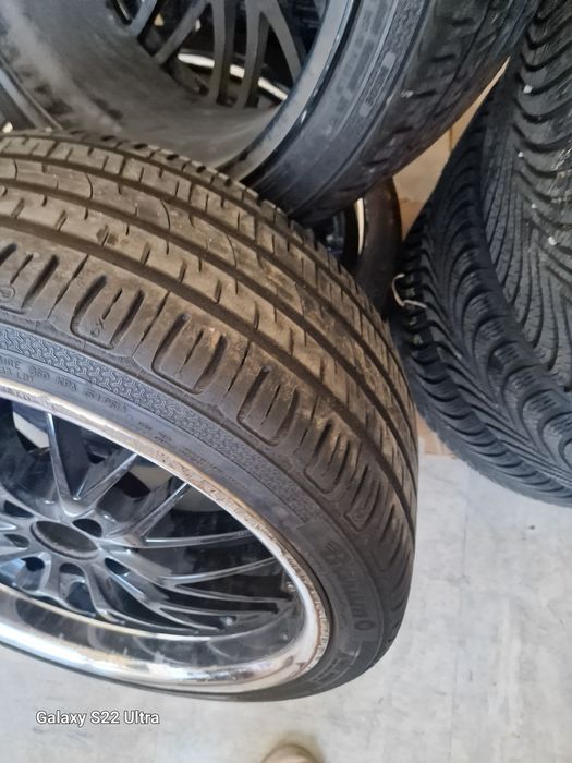 Mercedes Audi  19цола  Перфектно състояние Замъка Ямбол