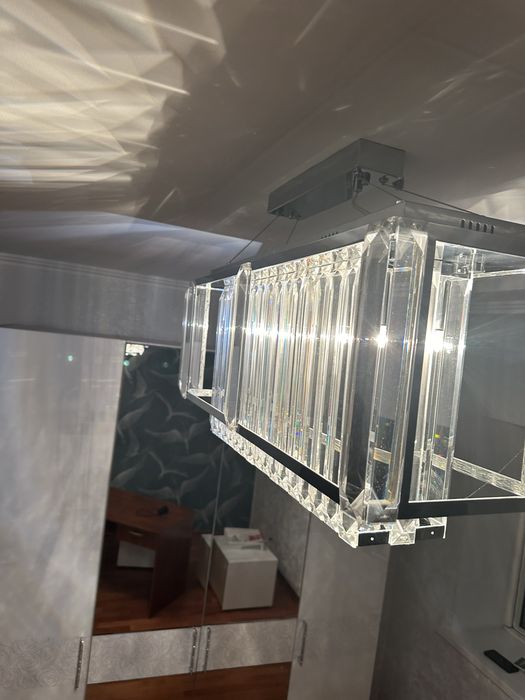 Люстра хрустальный