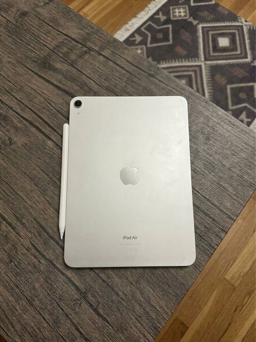 iPad Air 5-го поколения, 64 ГБ (со стилусом)