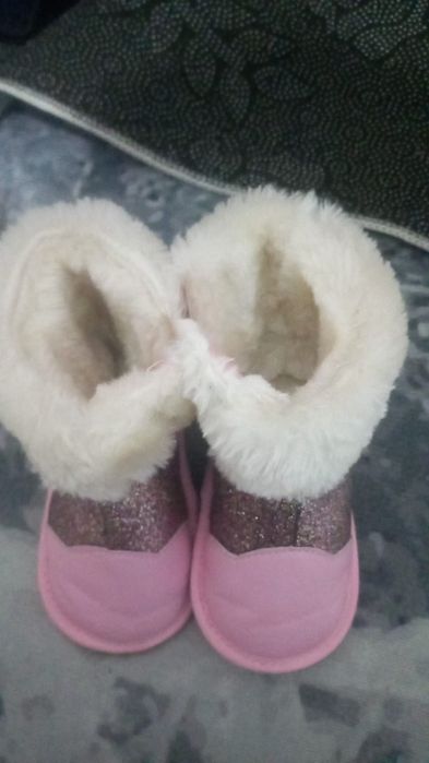 Детская обувь новая