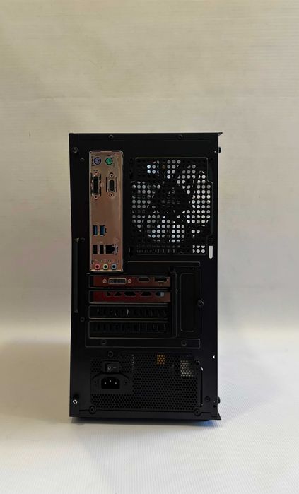 Геймърски компютър Intel Core i7 9700F, RTX 2060 6GB, 16GB ram