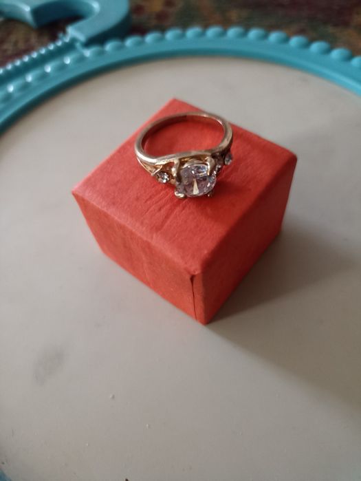 Продам бижутерию