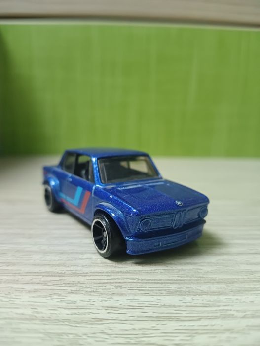 Модельки BMW 1:64 масштаб