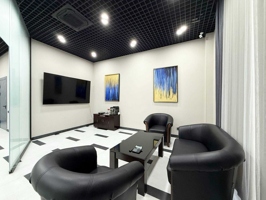 Продаётся помещение 160+160м2 Ориентир: Вундеркинд школа