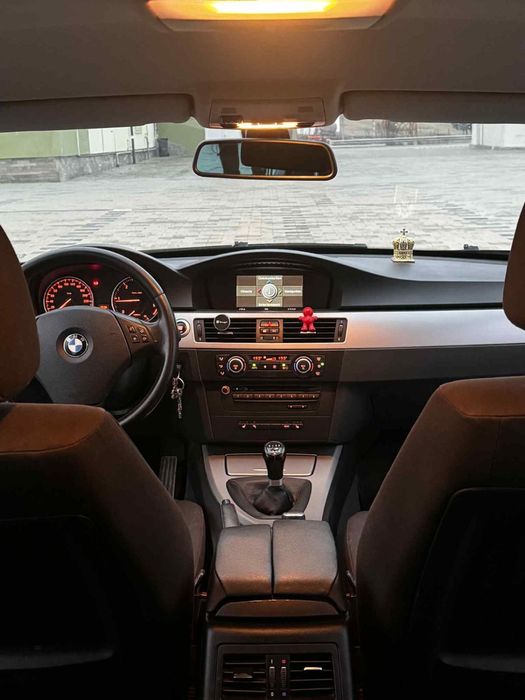 BMW seria 3 e91  an 2008 177cp