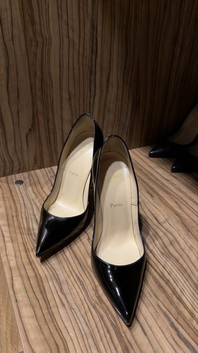 Туфли: Кристиан Лубутен