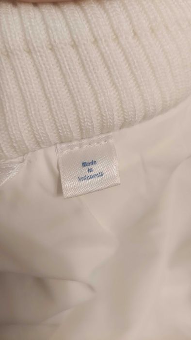 Елегантно ватирано яке Adidas Originals / Бял елек Y2K