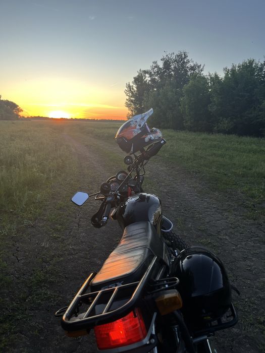 Продам мотоцикл GSX SUZUKI 200