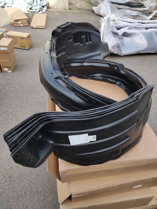 Подкрылки Тойота Прадо 120