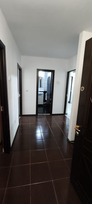 Închiriez apartament cu 2 camere decomandat ,etaj 1/4 , mobilat și utilat . Zona ic frimu lângă biserica Sf Mina