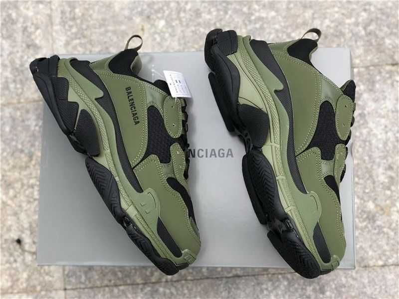 Balenciaga Triple S - Grey/Black/Tan