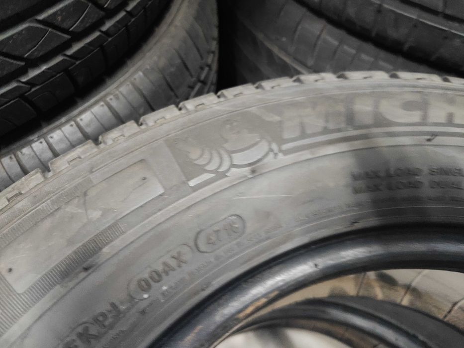 4бр.летни гуми 225/65/16C Michelin
