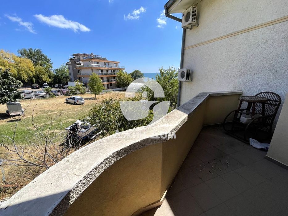 Тристаен апартамент с ГЛЕДКА МОРЕ в к-с Сън Палас, гр. Свети Влас