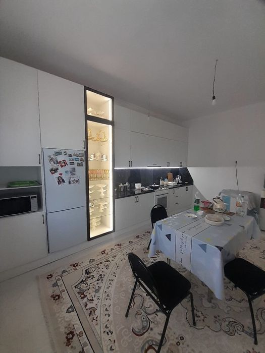 Үлкен үй 17×13. 4 бөлмелі холлымен