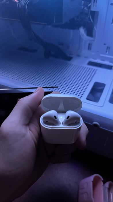 Продам airpods 2 ориги
