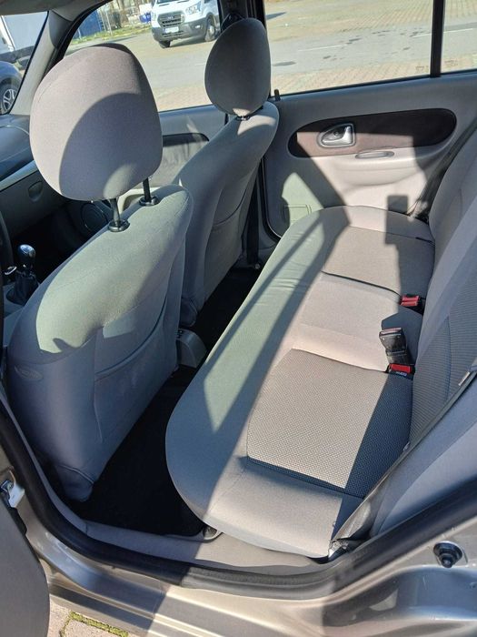 Renault Symbol 2011 - euro 5,Climatronic