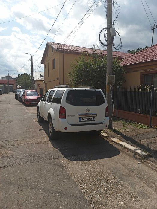 Vand Nissan Pathfinder