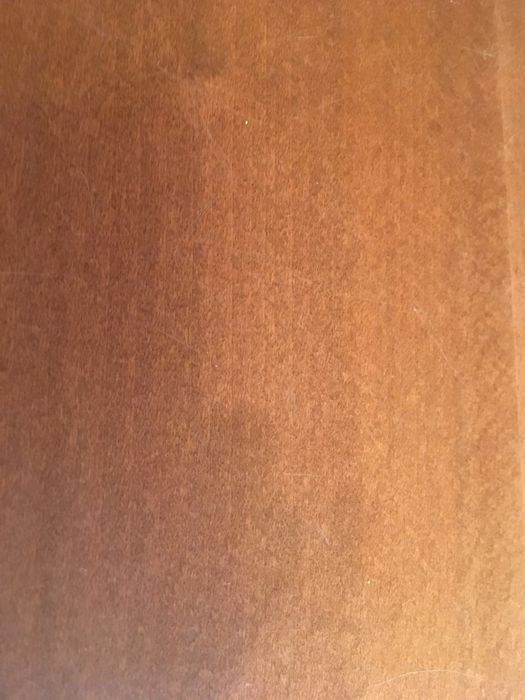 Продавам масив маса от бук/дъб естествено дърво.