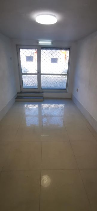 Дава се под наем Магазин в Пловдив, Мараша - 14 кв.м за 142.8 € - Снимка #1