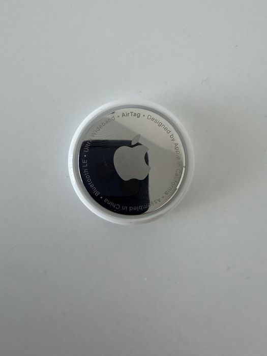 Apple Airtag ca nou