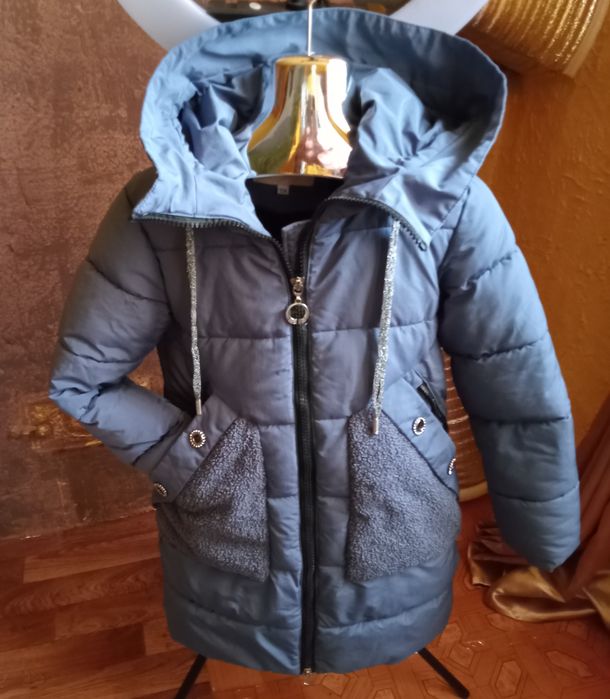 Куртки зима -весна на 38-40р шапки , , качество скидки