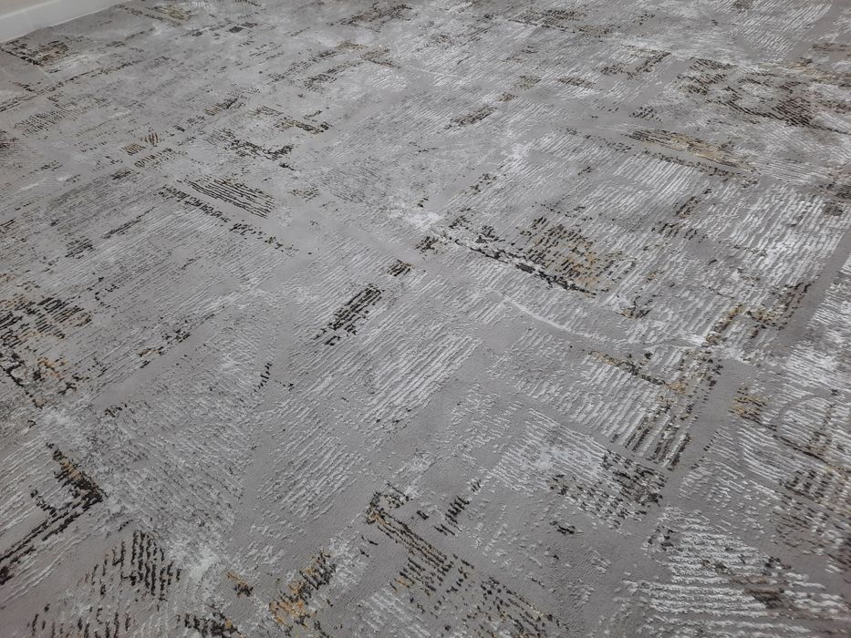 Продам ковёр новая