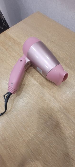 Продам дорожный фен Elenberg, Россия