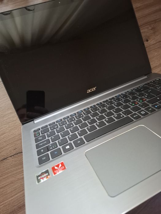 Laptop acer ryzen 5