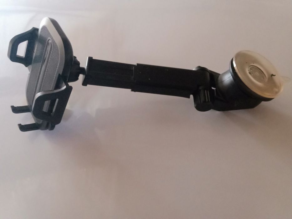 Телефон подставка для автомобиля