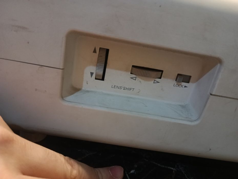 Продам проектор sanyo pvl z2000