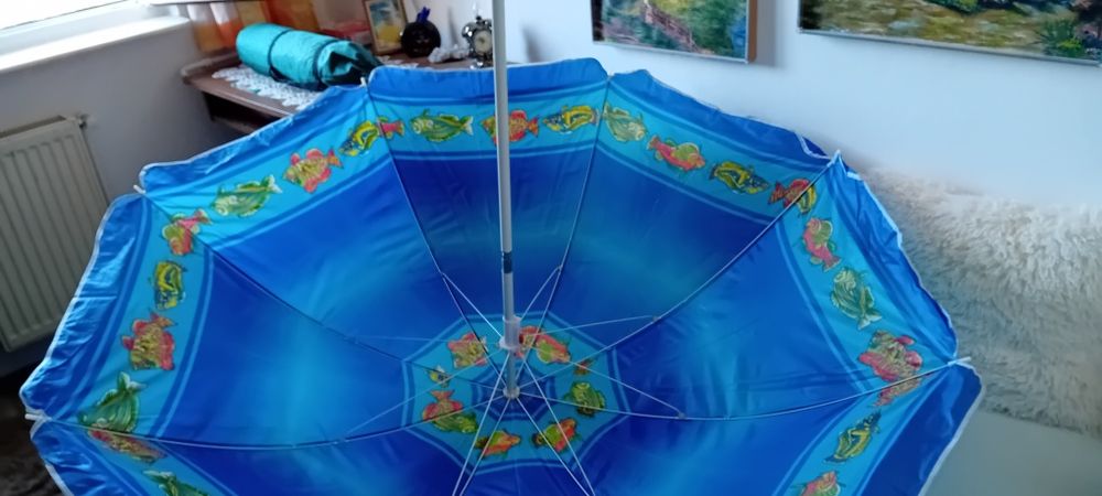 Vind o umbrela de terasa sau gradina