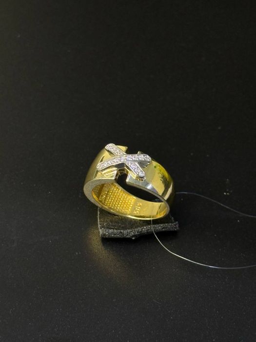 Золото 585  Кольцо Масса: 5.84