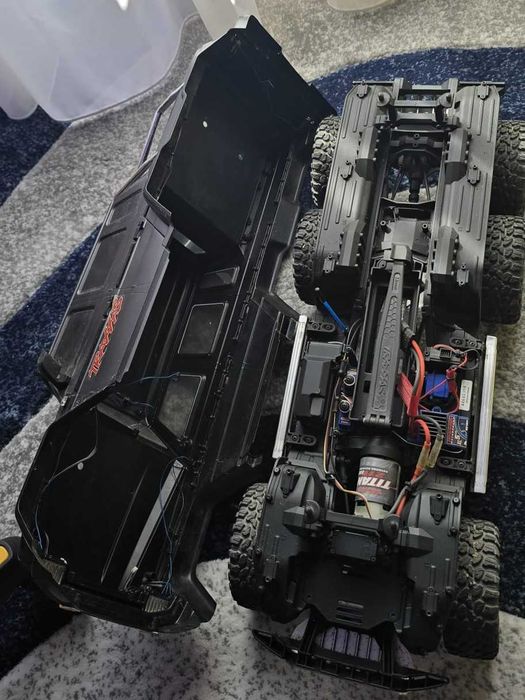 TRAXXAS Trx-6 si Bigfoot