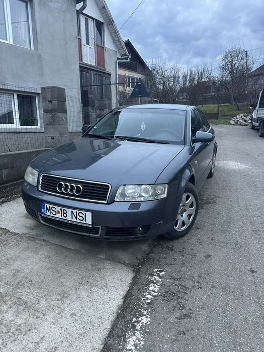 Vand/schimb  Audi a4b6 /2.0benzina  Automata