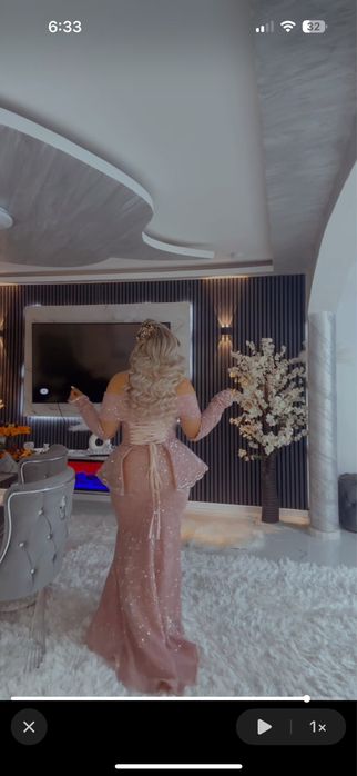 Rochie de nasa superba