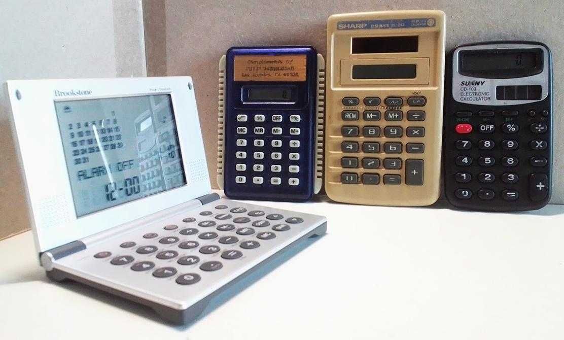 4 calculatoare de buzunar vintage func ionale dar i pentru