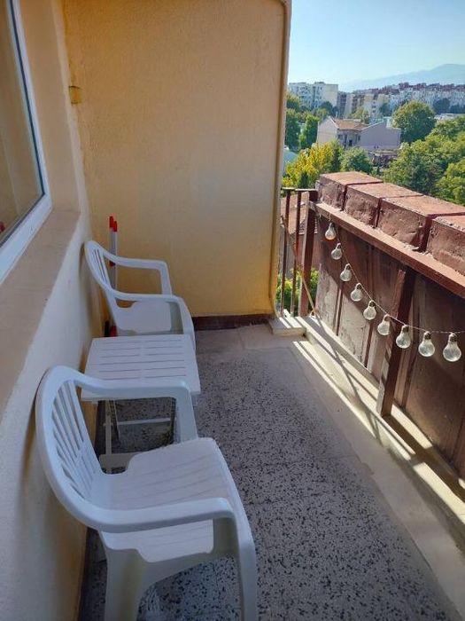 Дава се под наем Тристаен апартамент в Пловдив, Въстанически - 88 кв.м за 434 € - Снимка #8