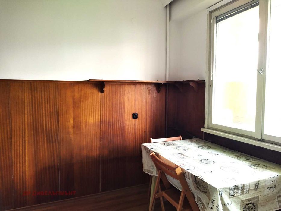 Дава се под наем Двустаен апартамент в София, Разсадника - 76 кв.м за 382.5 € - Снимка #2